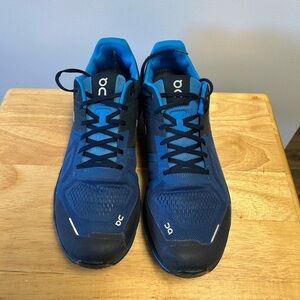 On Running Navy and Blue Sneakers Sz 13